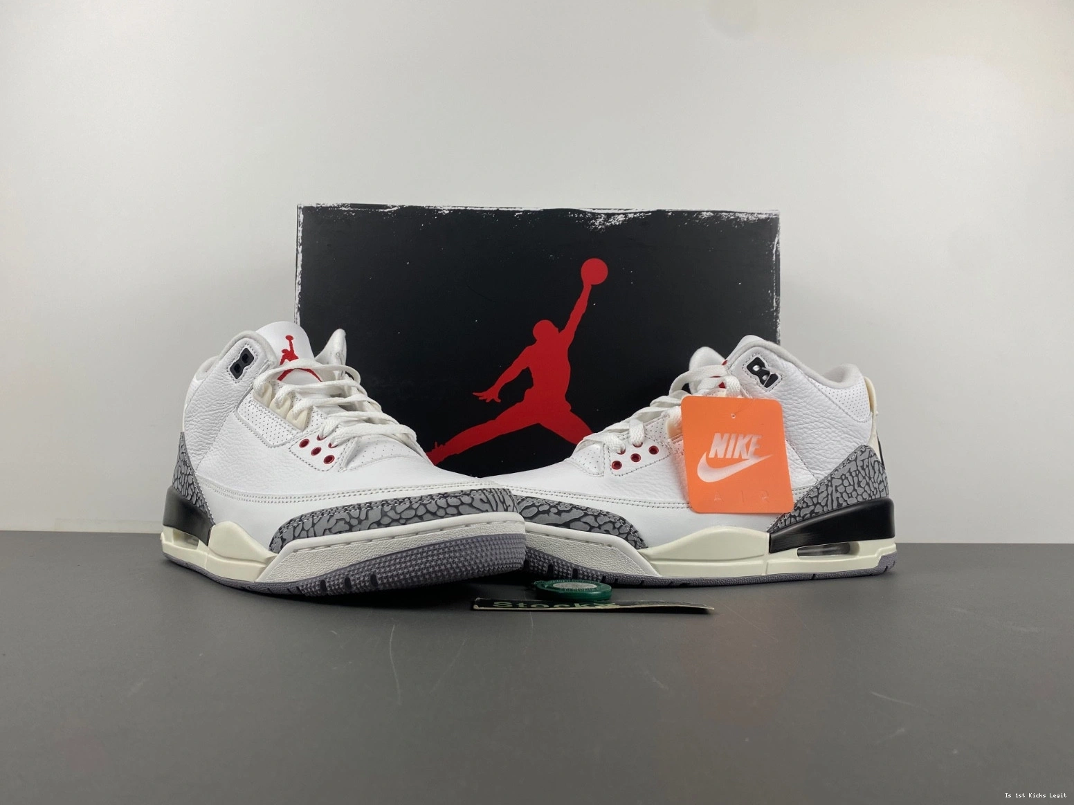 3 Air Cement'  Retro 'White DN3707-100 jordan 0315